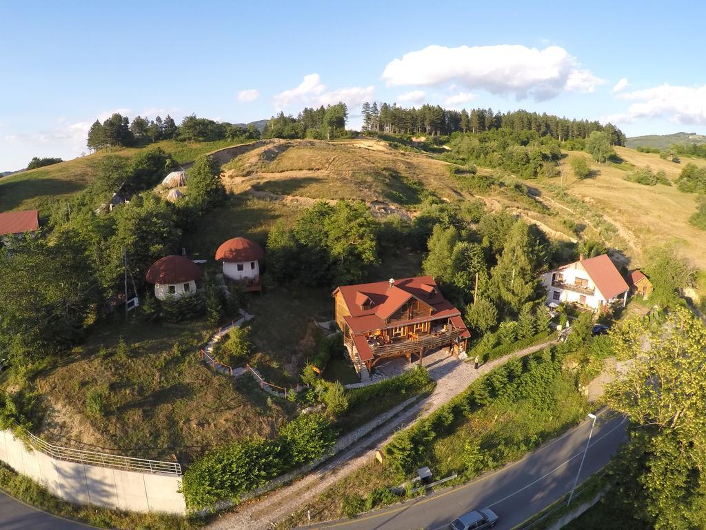 Art Apartments Minic Kolasin Exterior photo
